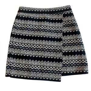 LOFT Black & White Geometric Faux‎ Wrap Skirt – Size 2